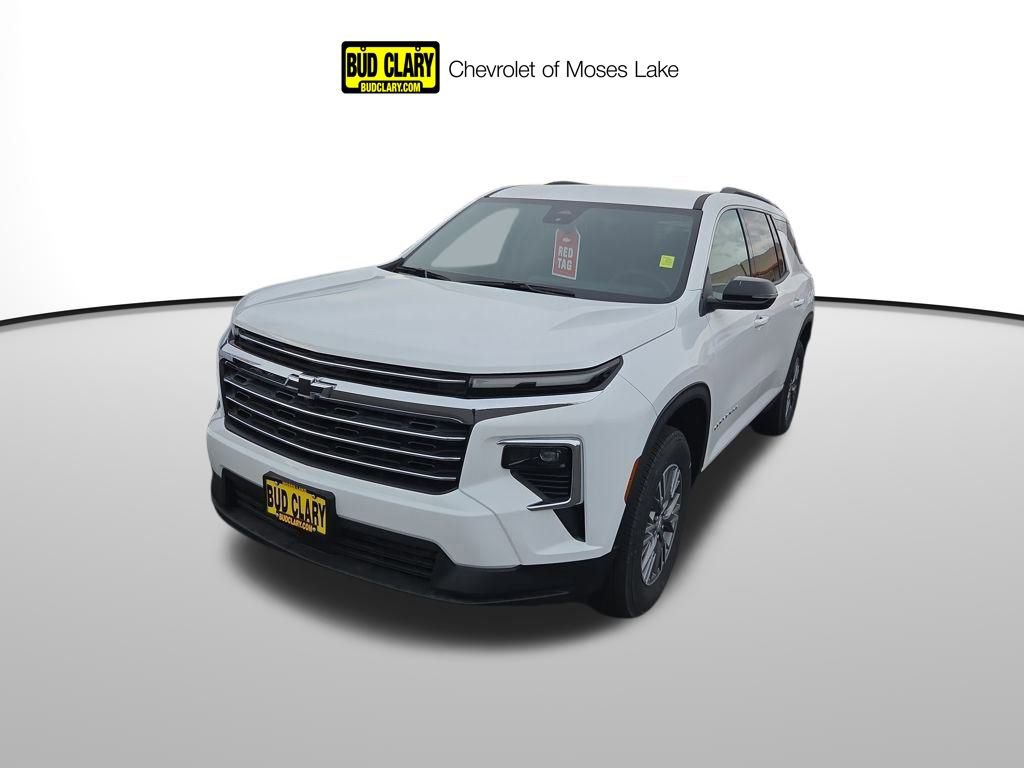 New 2025 Chevrolet Traverse LT w/ LPO, Floor Liner Package image 1