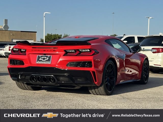 New 2026 Chevrolet Corvette Z06 w/ Battery Protection Package RWD image 4