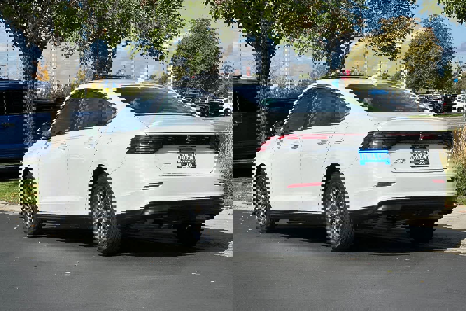 Used 2023 Honda Accord EX image 6