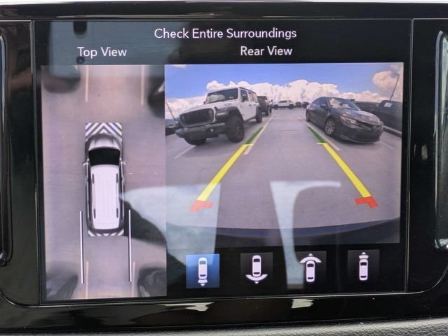 Used 2019 Chrysler Pacifica Touring-L w/ Advanced Safetytec Group FWD image 21