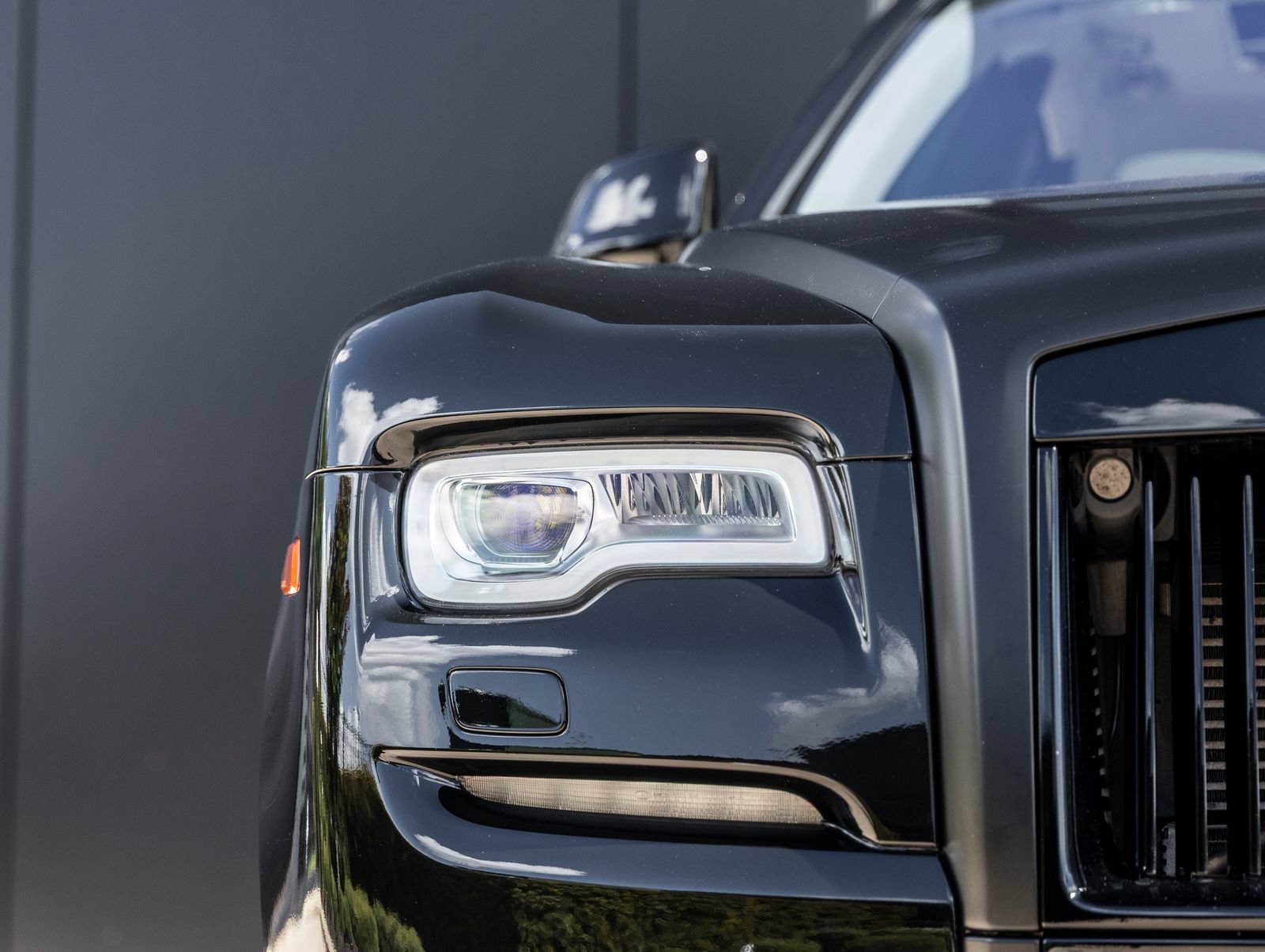 Used 2015 Rolls-Royce Ghost RWD image 20