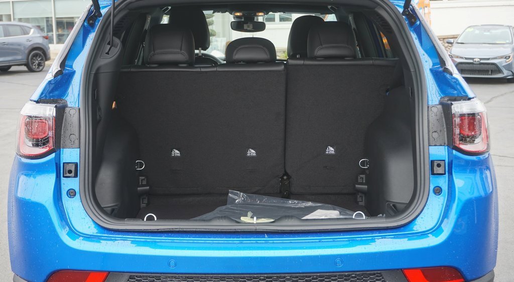 New 2026 Jeep Compass Limited image 6
