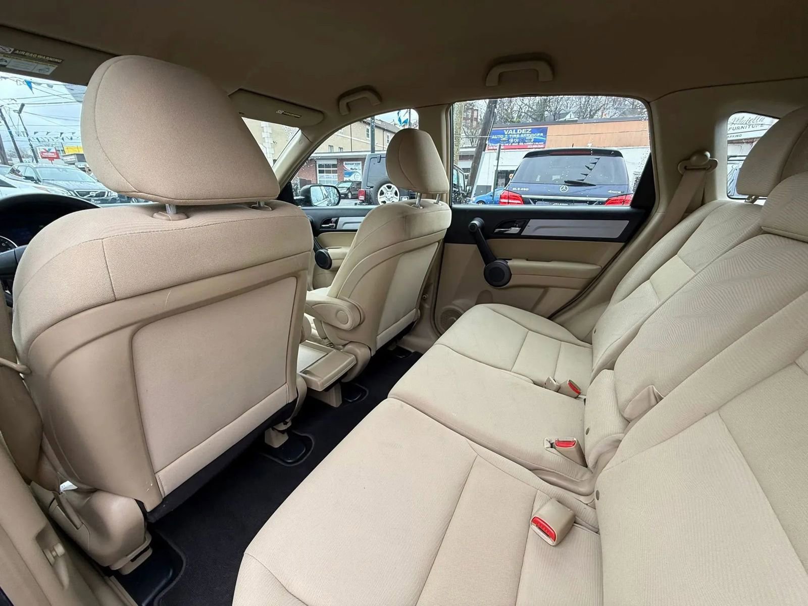 Used 2011 Honda CR-V LX image 36