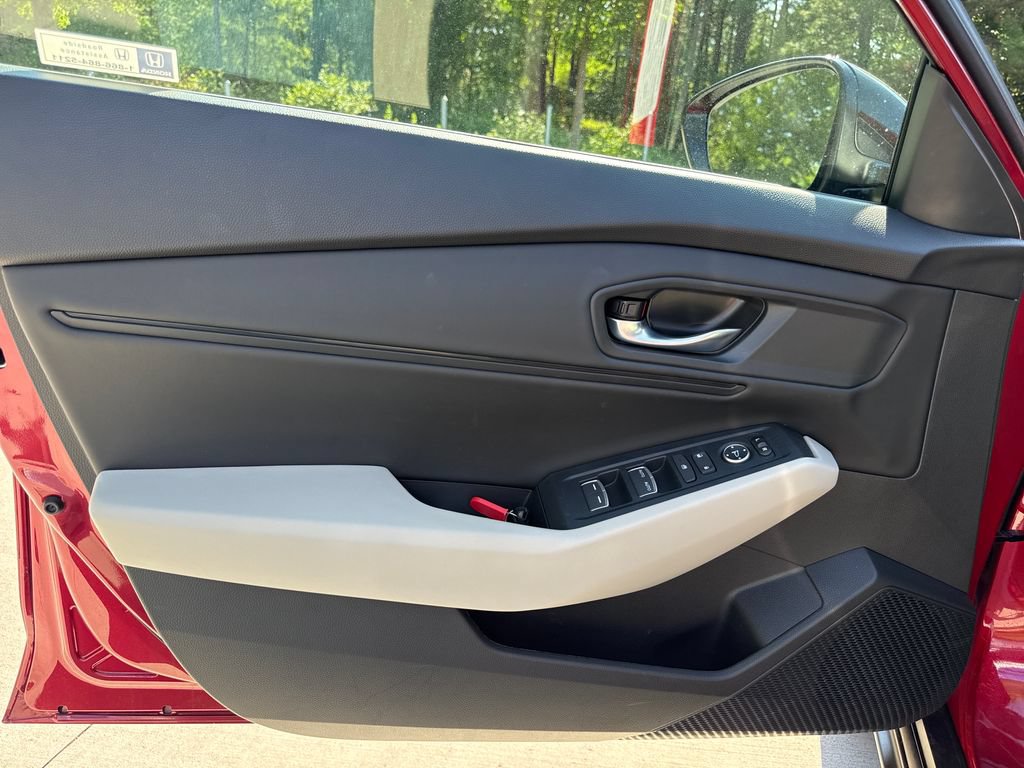 Certified 2025 Honda Accord SE image 14