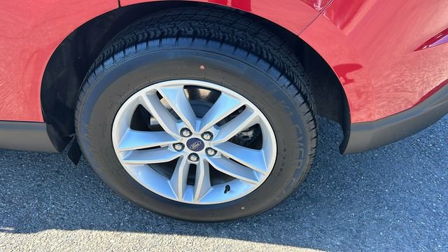 Used 2017 Ford Edge SEL w/ Equipment Group 201A image 6