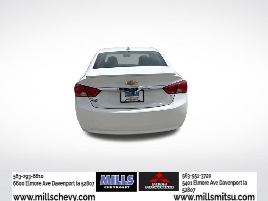 Used 2018 Chevrolet Impala LT w/ Sunroof and Spoiler Package FWD image 4