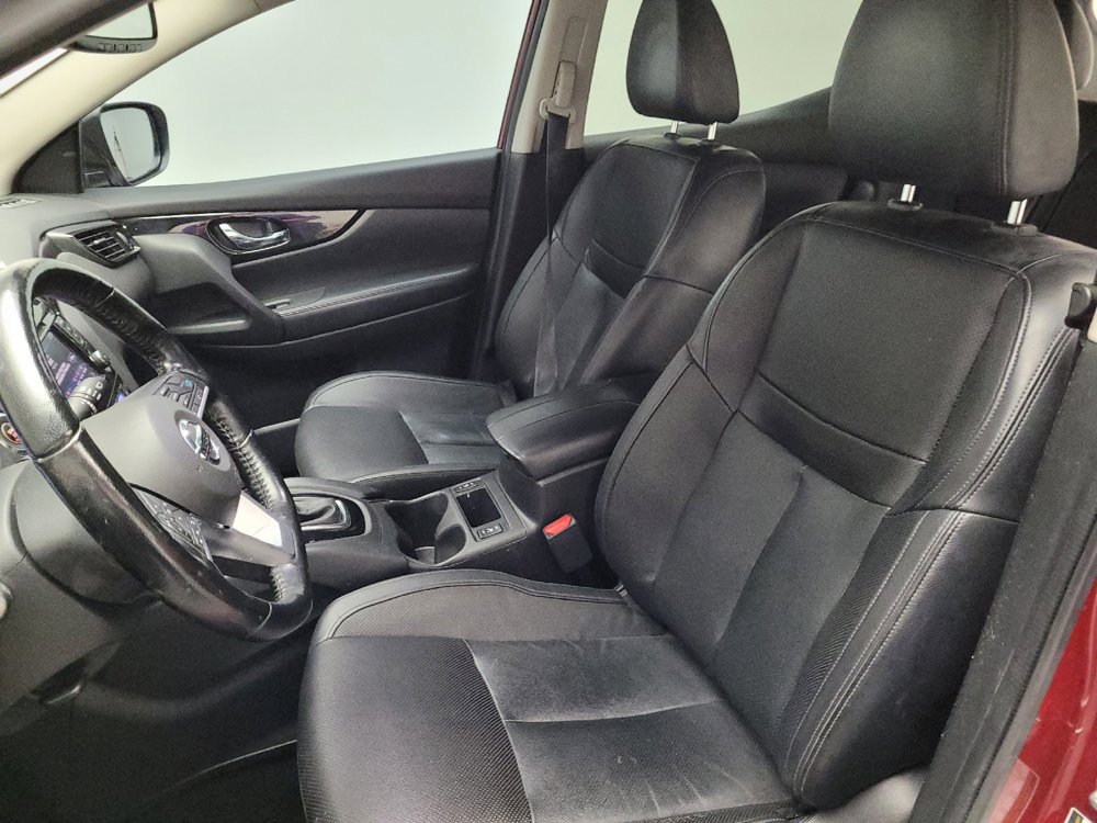 Used 2021 Nissan Rogue Sport SL w/ Premium Package FWD image 17