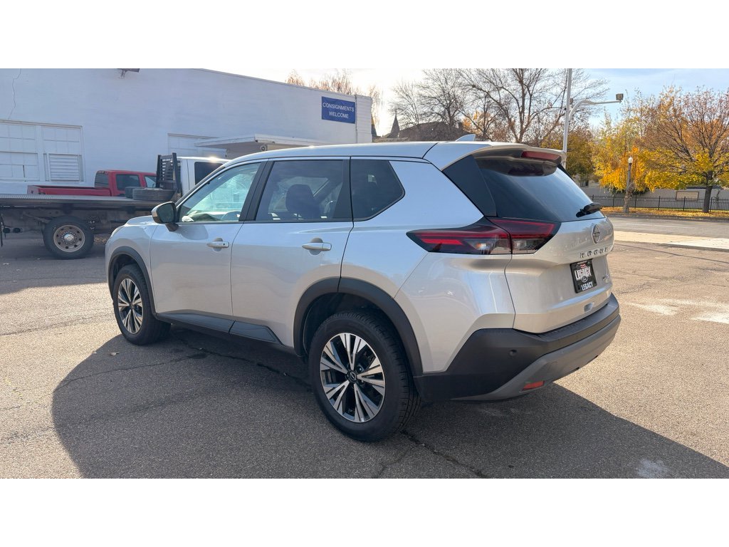 Used 2023 Nissan Rogue SV AWD/4WD image 6