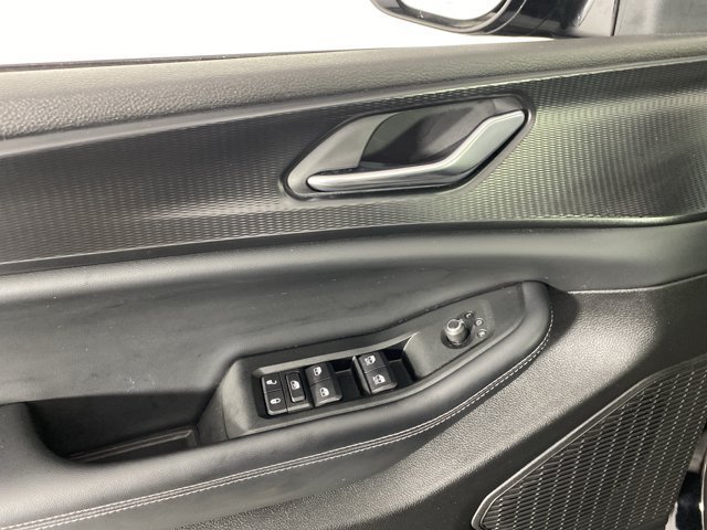 Used 2024 Jeep Grand Cherokee Altitude AWD/4WD image 15
