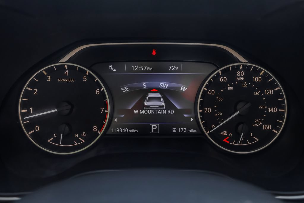 Used 2018 Nissan Maxima Platinum FWD image 28