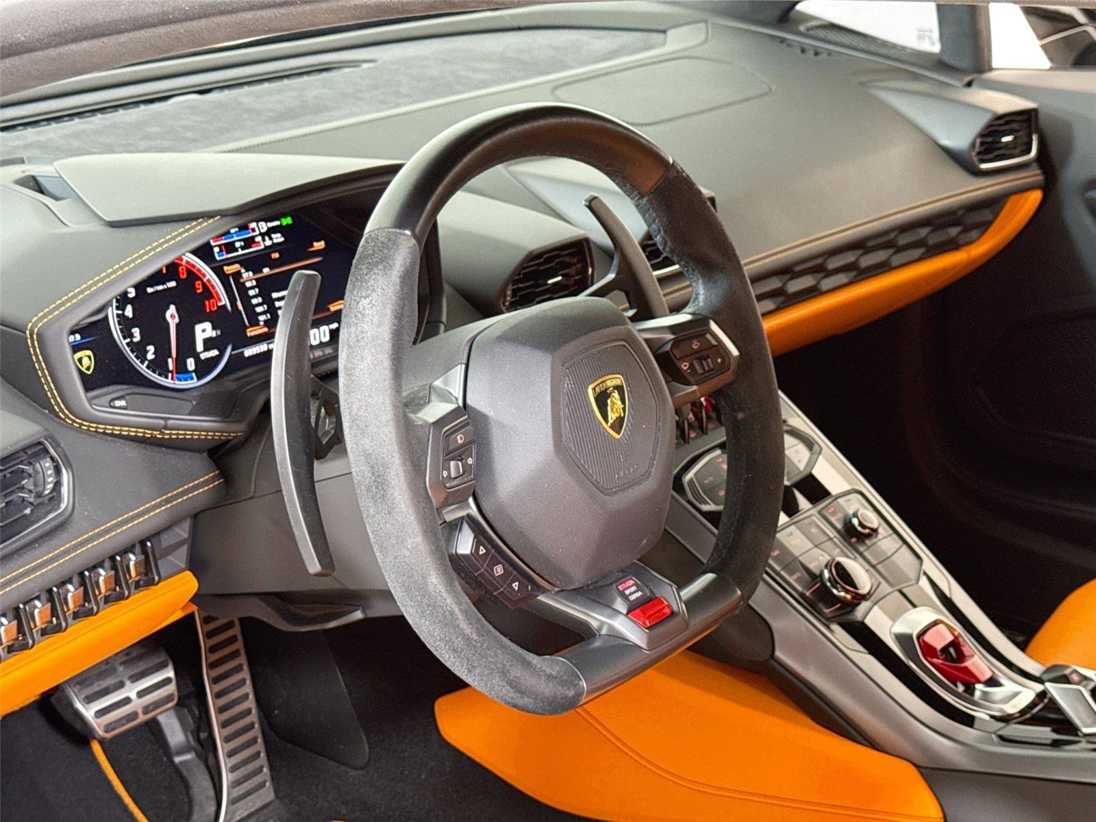 Used 2017 Lamborghini Huracan LP 580-2 image 16