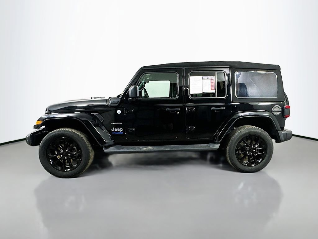 Used 2021 Jeep Wrangler Unlimited Sahara w/ Cold Weather Group AWD/4WD image 5