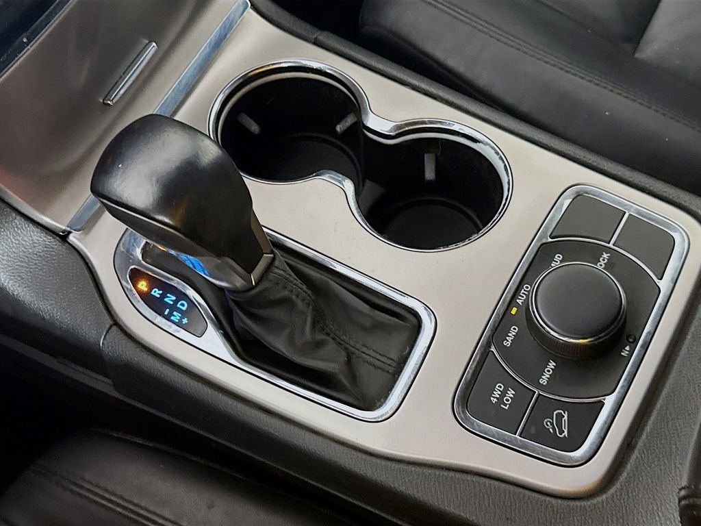 Used 2019 Jeep Grand Cherokee Limited AWD/4WD image 19