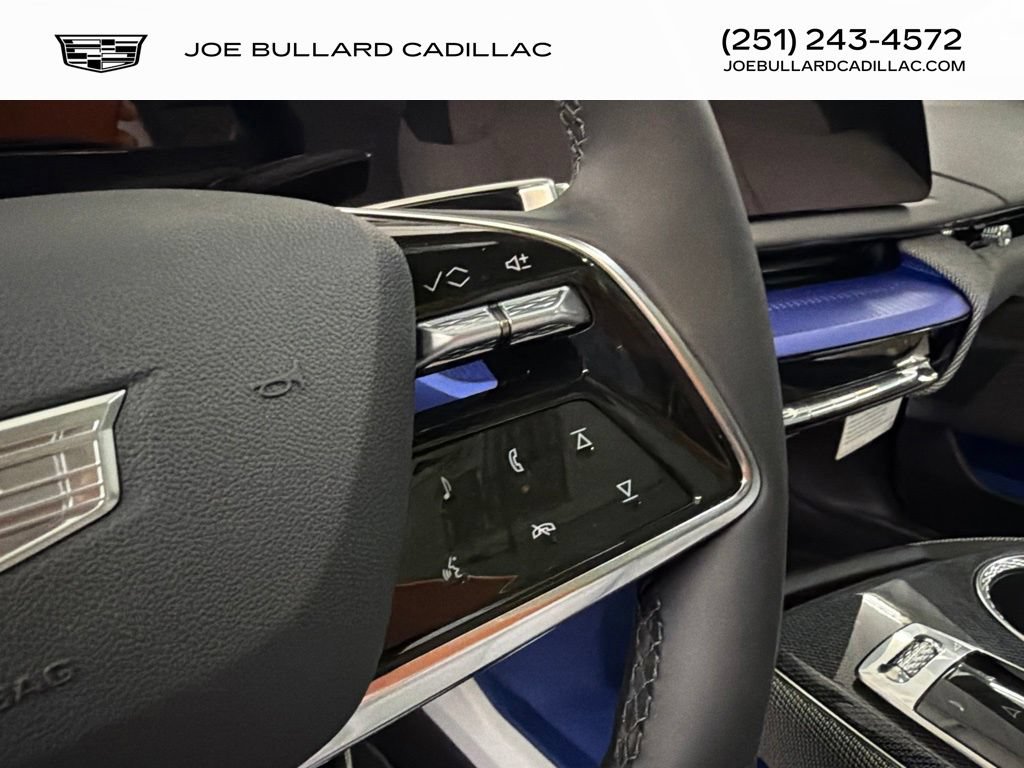 New 2027 Cadillac Optiq Luxury AWD/4WD image 59