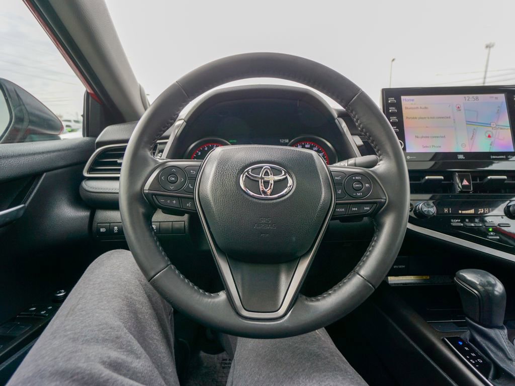 Used 2021 Toyota Camry XSE w/ Navigation Package image 19