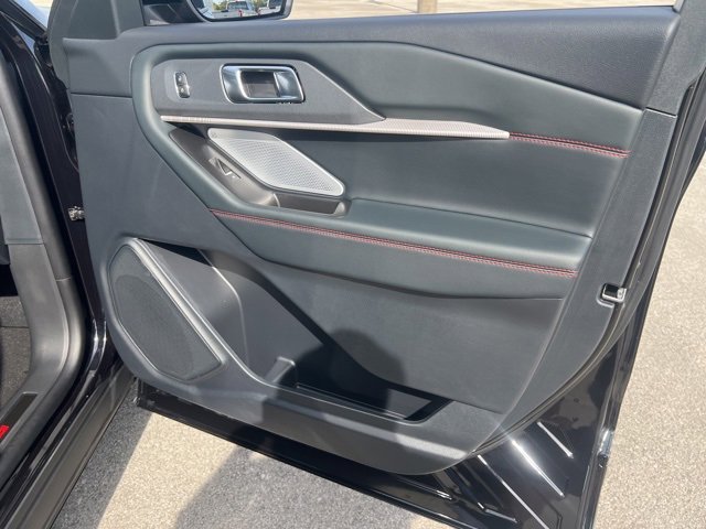 New 2025 Ford Explorer ST image 48