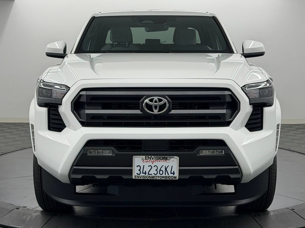 Used 2026 Toyota Tacoma SR5 AWD/4WD image 6