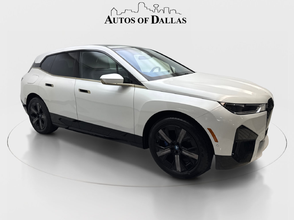 Used 2024 BMW iX xDrive50 w/ Premium Package AWD/4WD image 5
