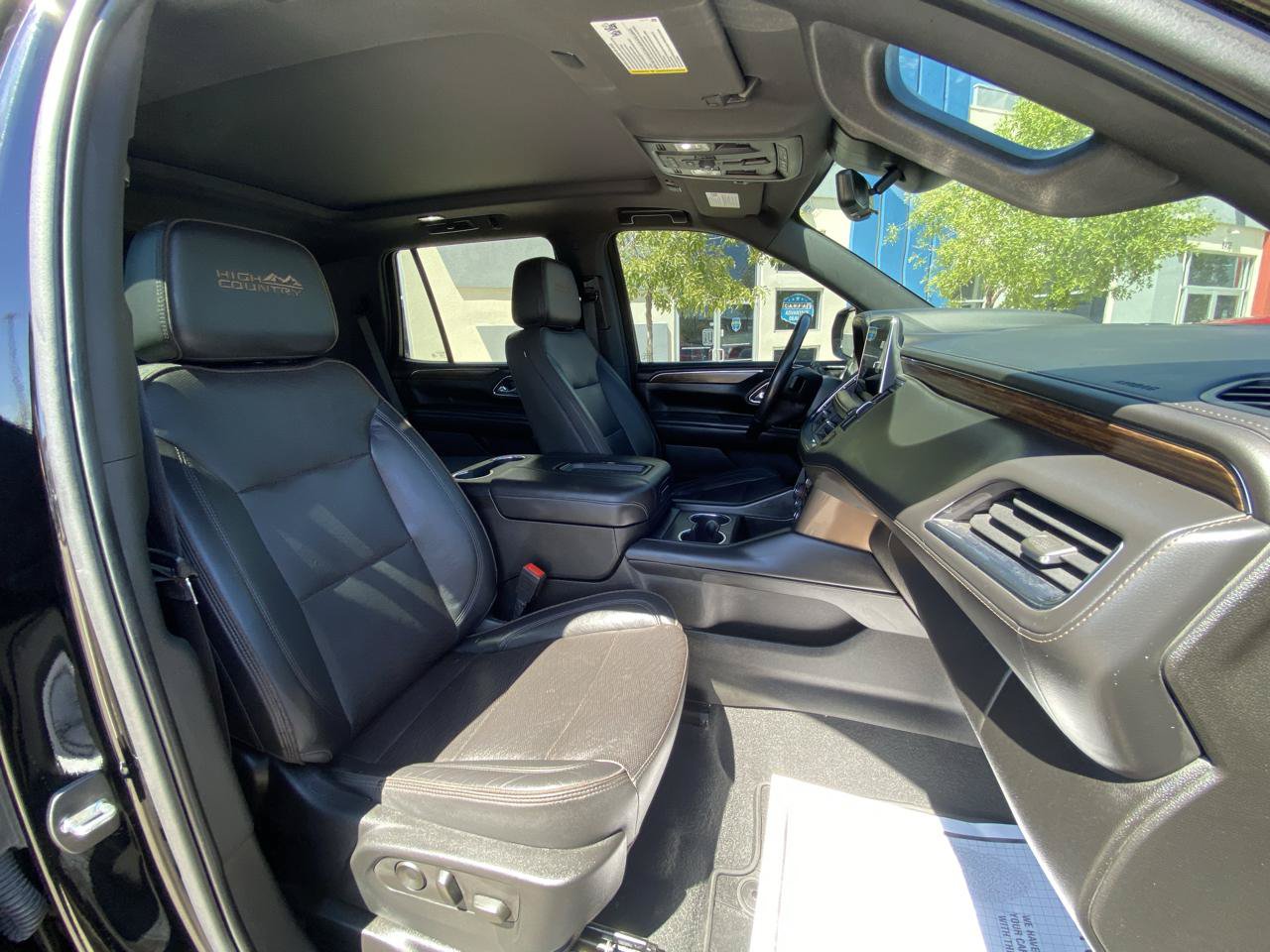 Used 2023 Chevrolet Tahoe High Country AWD/4WD image 36