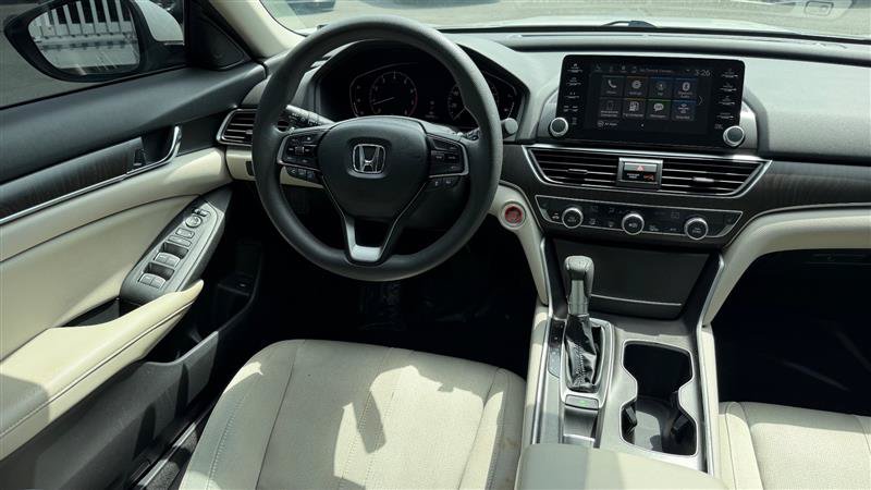 Used 2018 Honda Accord EX image 18