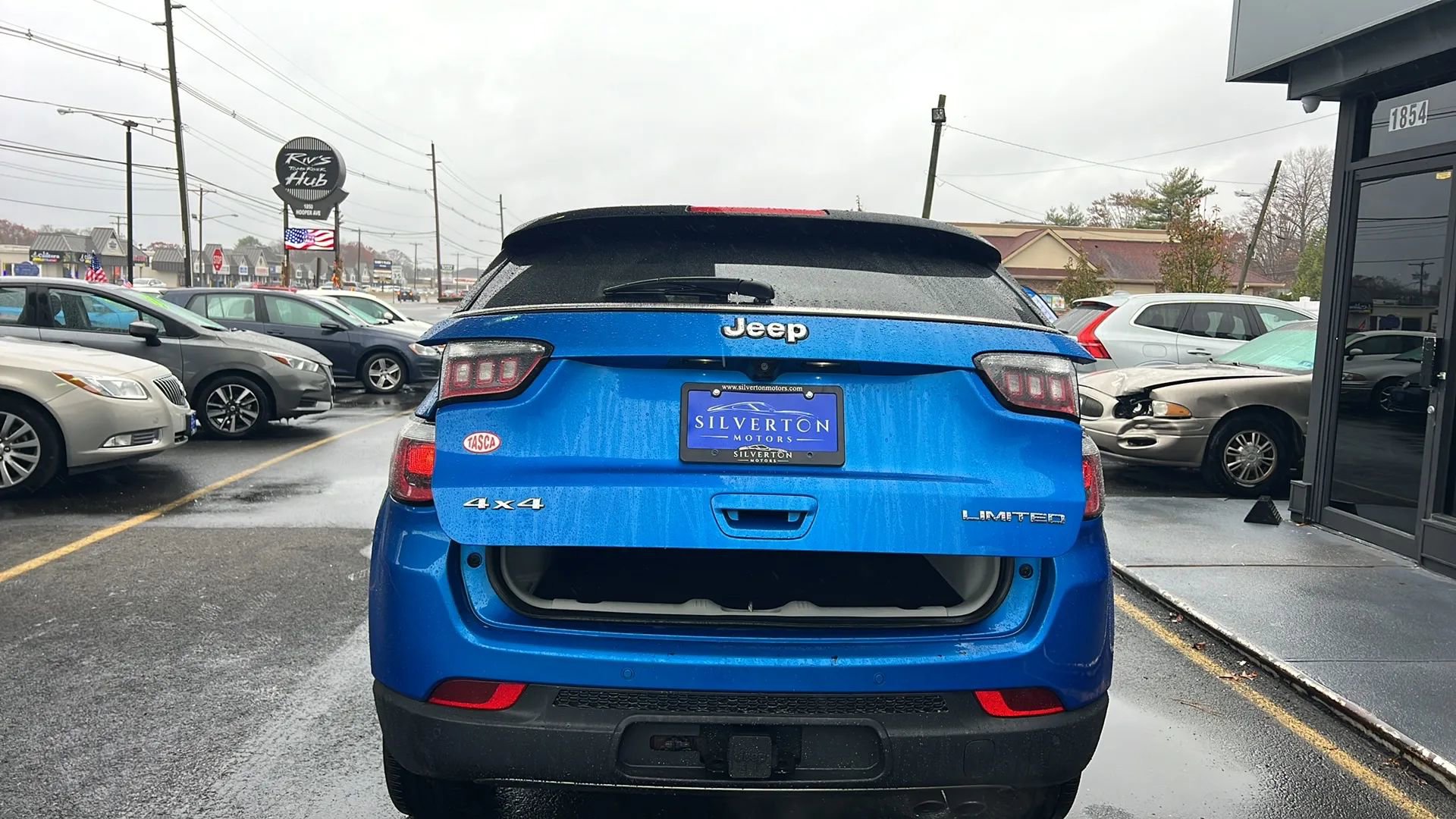 Used 2018 Jeep Compass Limited w/ Navigation Group image 6