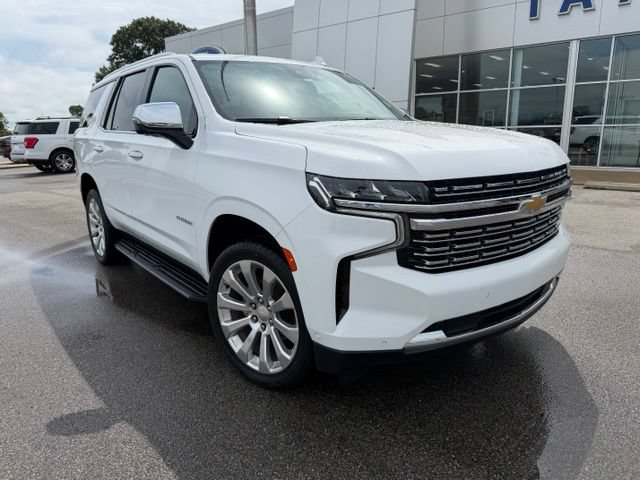 Used 2023 Chevrolet Tahoe Premier w/ Advanced Technology Package AWD/4WD image 4