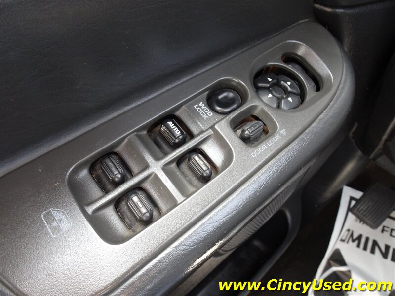 Used 2003 Dodge Ram 3500 Truck ST RWD image 23