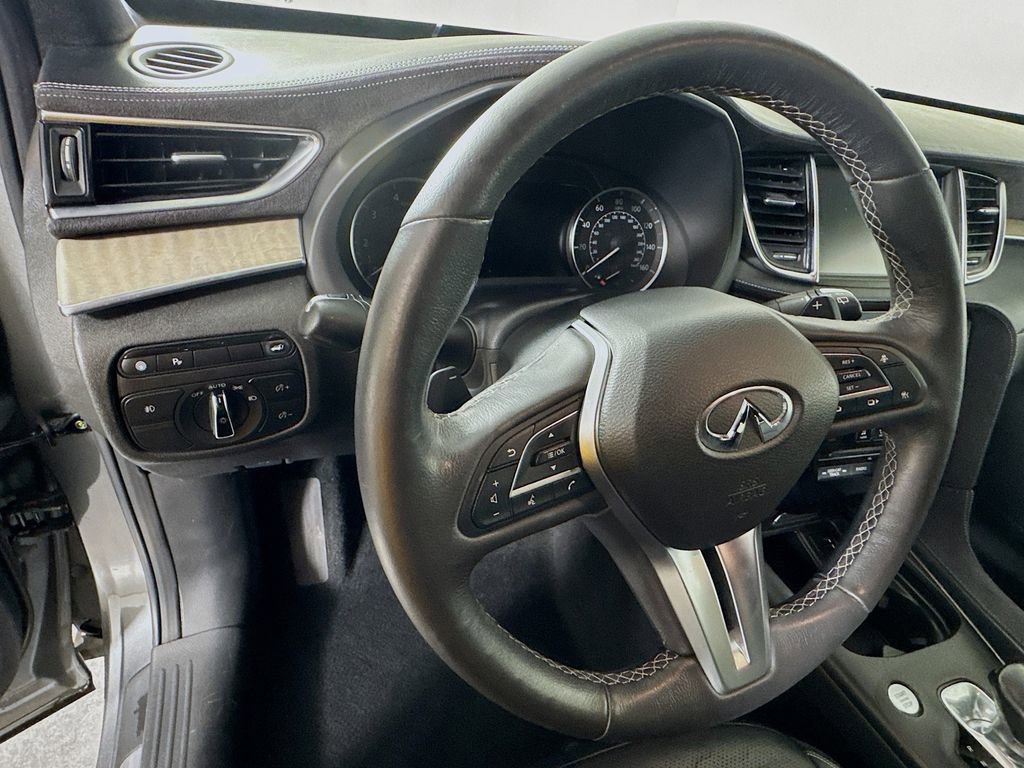 Certified 2019 INFINITI QX50 Essential w/ Sensory Package FWD image 13