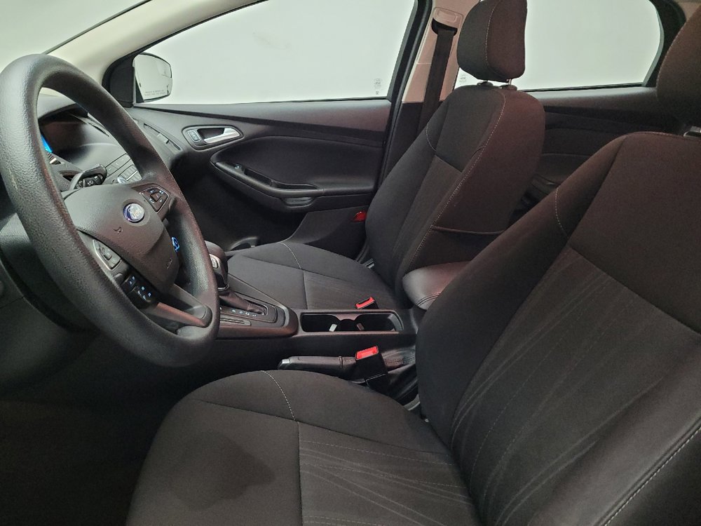 Used 2018 Ford Focus SE image 17
