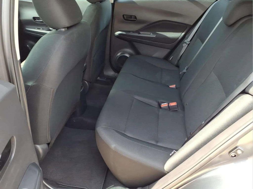 Used 2025 Nissan Kicks Play S image 13