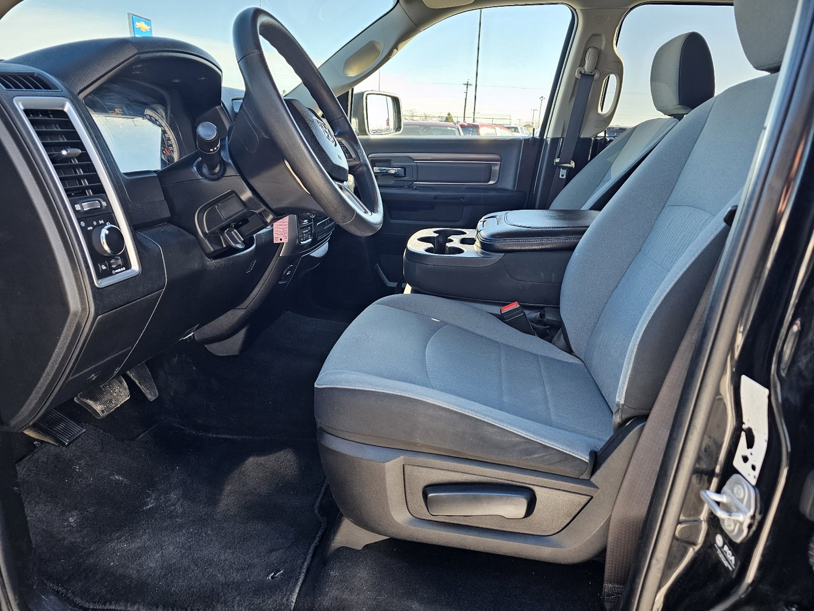 Used 2021 RAM 1500 Classic SLT image 13