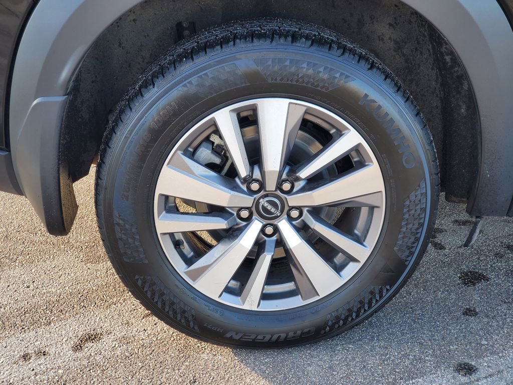 Used 2023 Nissan Pathfinder SL image 5