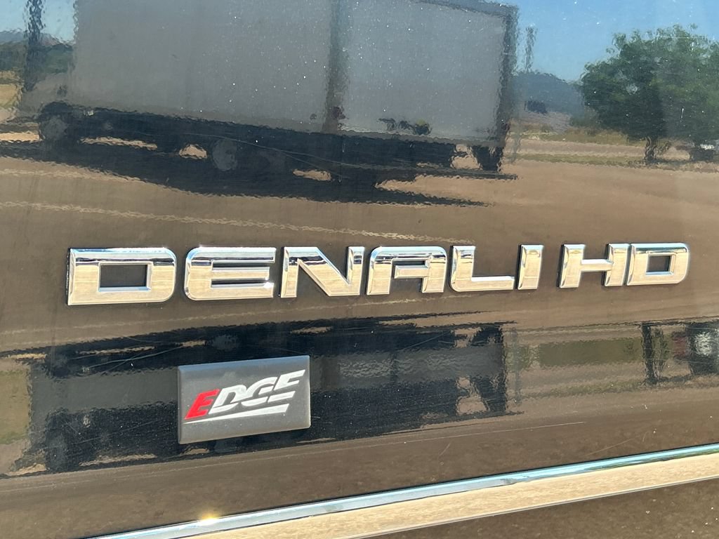 Used 2016 GMC Sierra 2500 Denali w/ Duramax Plus Package AWD/4WD image 24