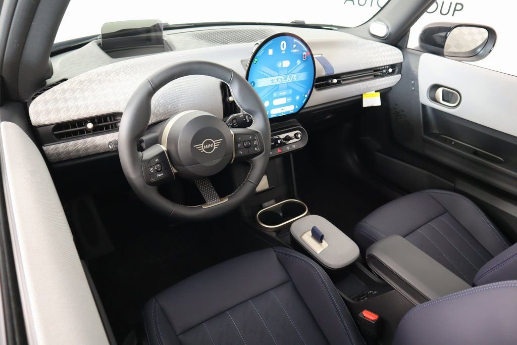 New 2025 MINI Cooper S image 2