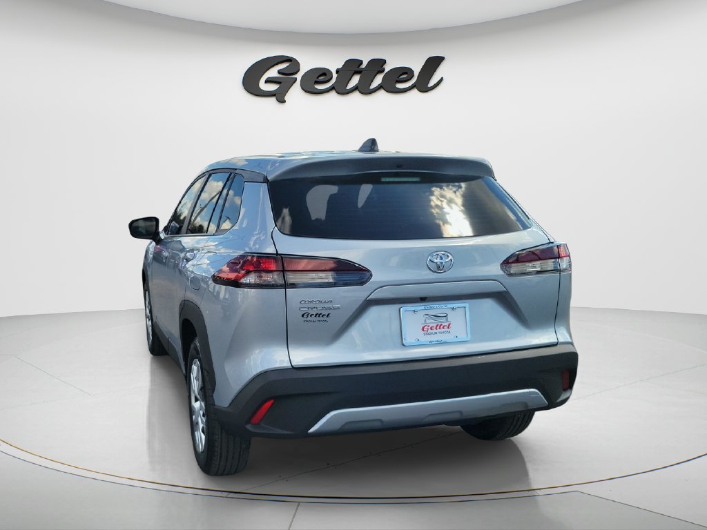 Used 2026 Toyota Corolla Cross L FWD image 6
