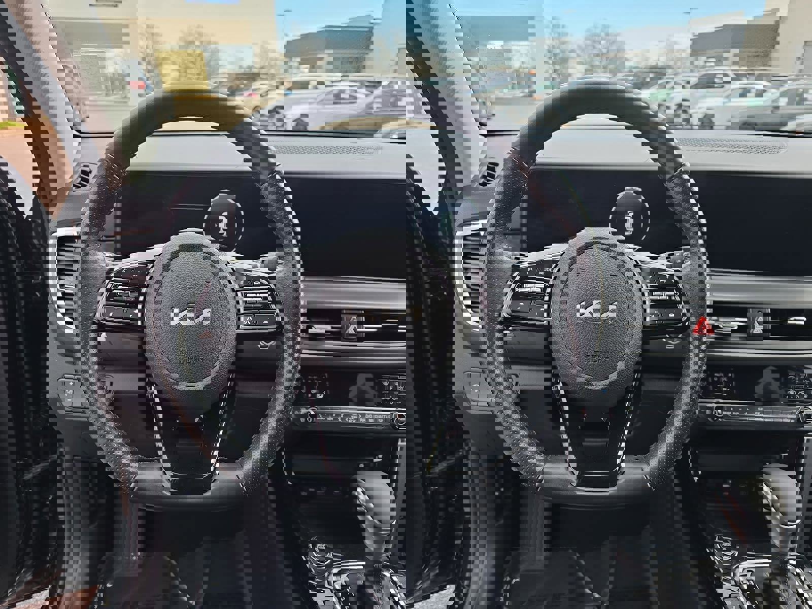 Used 2024 Kia Seltos SX w/ SX Sunroof Package image 17