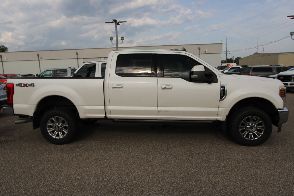 Used 2019 Ford F250 Lariat w/ Lariat Ultimate Package AWD/4WD image 9