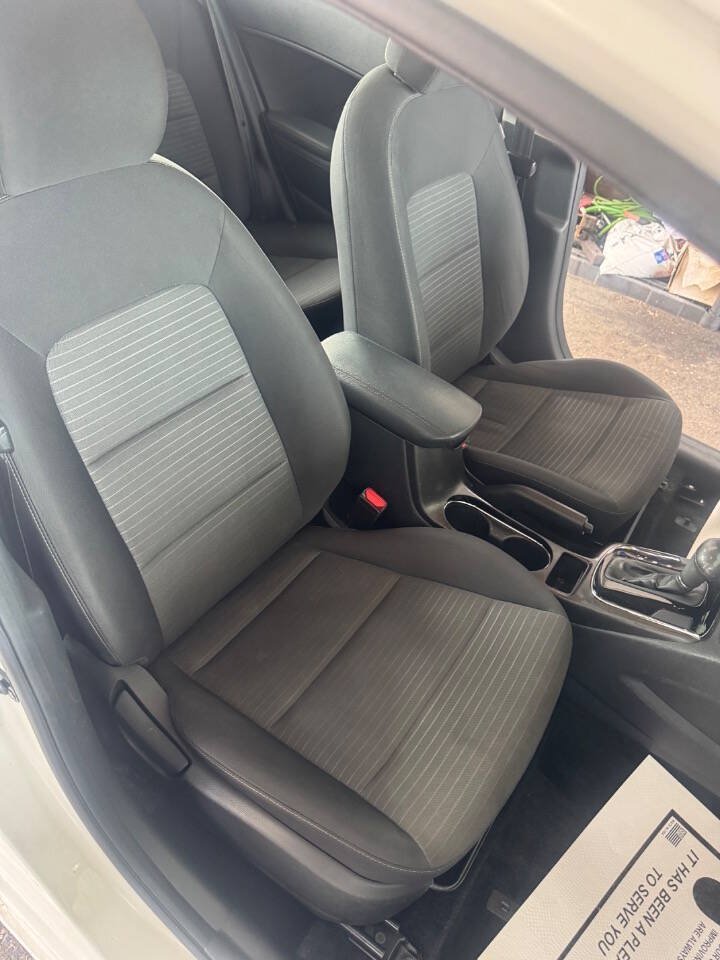 Used 2017 Kia Forte LX w/ LX Popular Package FWD image 15
