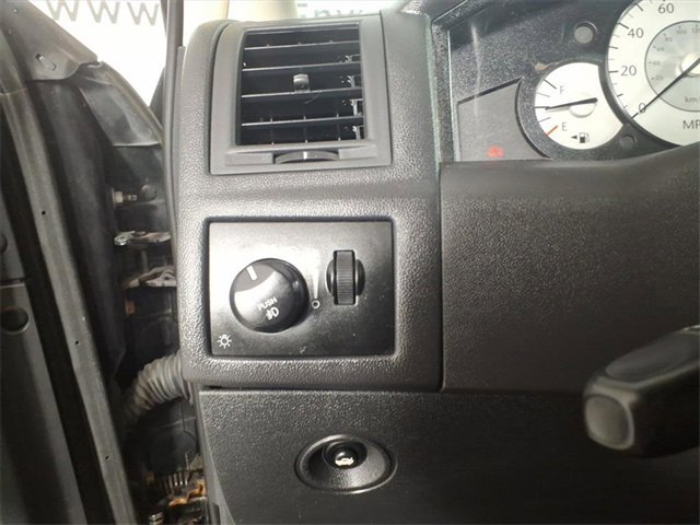 Used 2010 Chrysler 300 Touring image 25