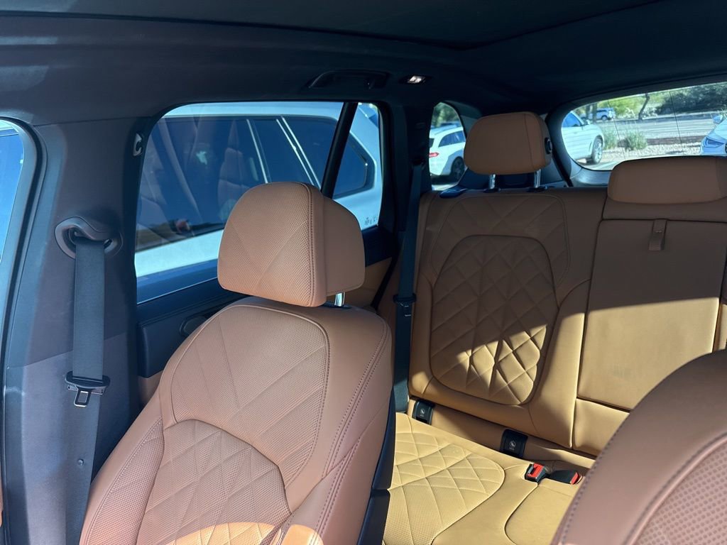 Certified 2024 BMW X5 sDrive40i w/ Premium Package image 9