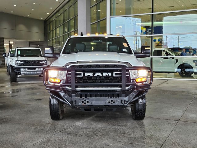 Used 2024 RAM 3500 Tradesman w/ Chrome Appearance Group AWD/4WD video 2
