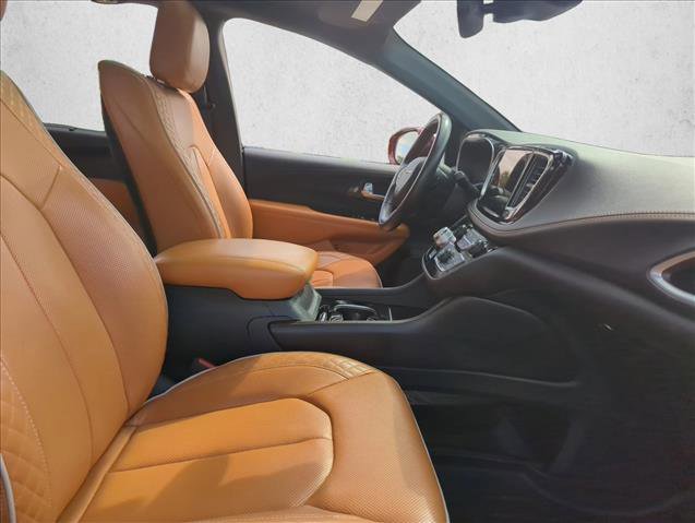 Used 2021 Chrysler Pacifica Pinnacle image 26