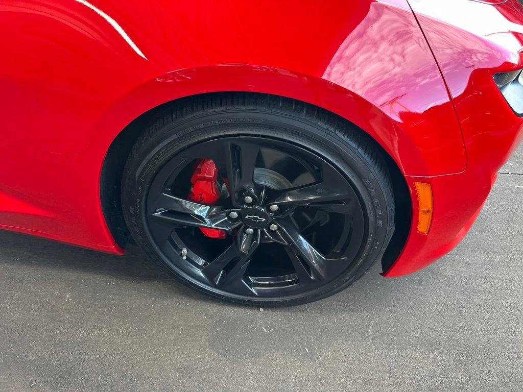 Certified 2022 Chevrolet Camaro LT w/ RS Package RWD image 2