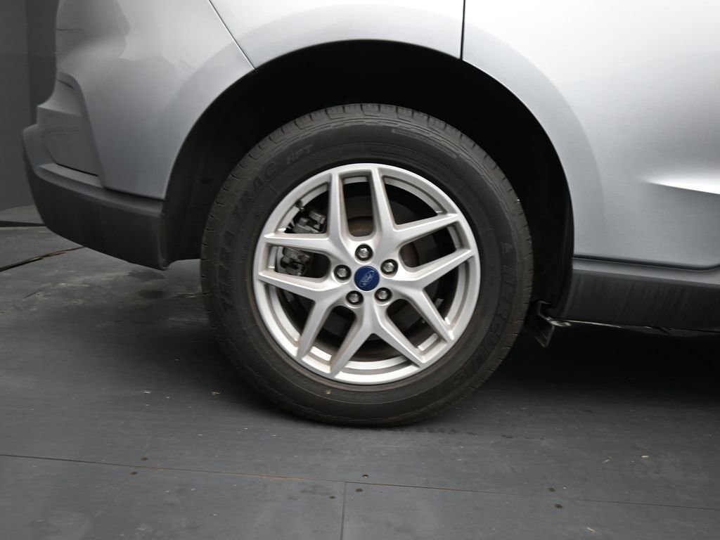 Used 2022 Ford Edge SEL image 10