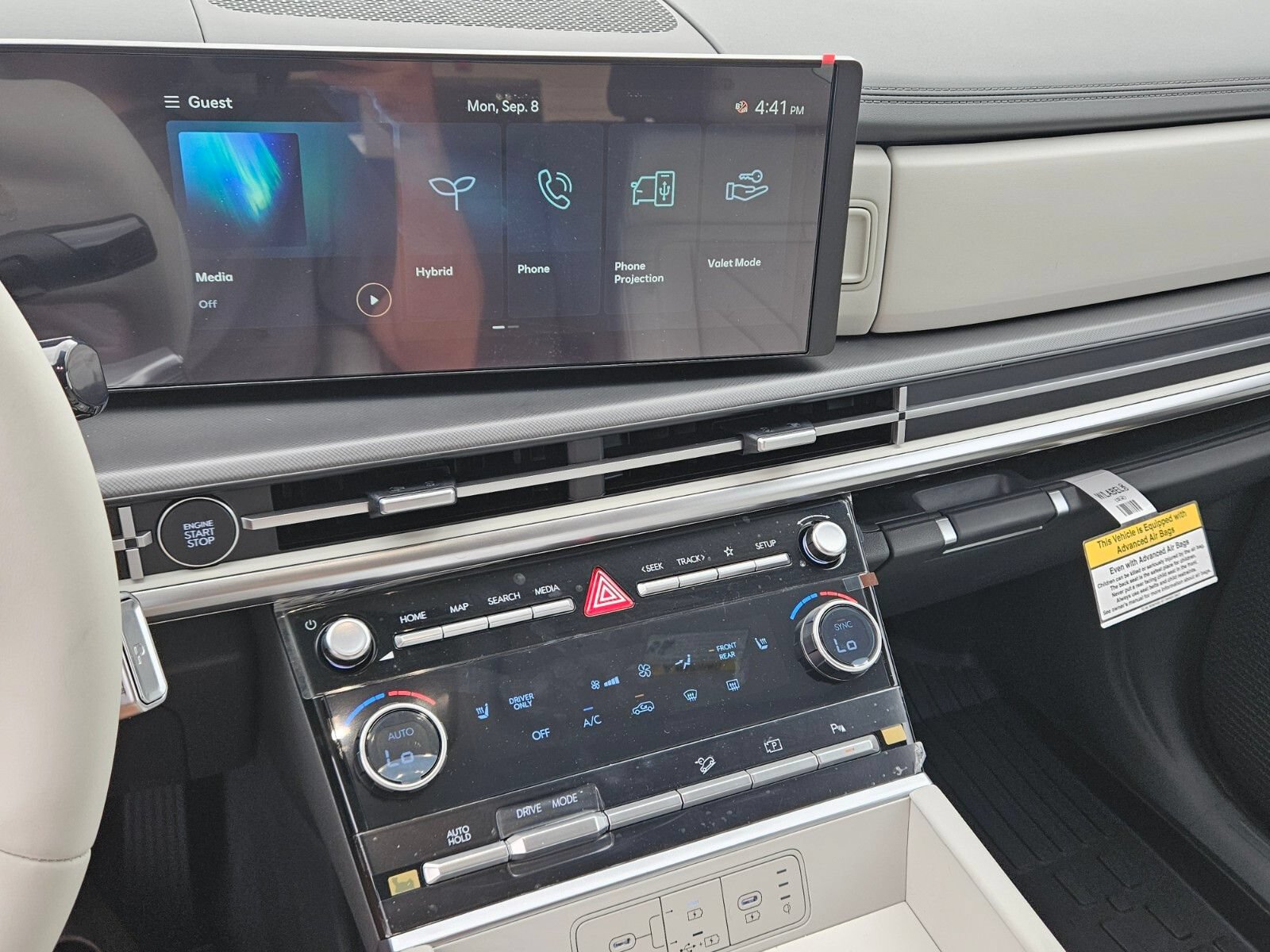 New 2026 Hyundai Santa Fe SEL FWD image 19
