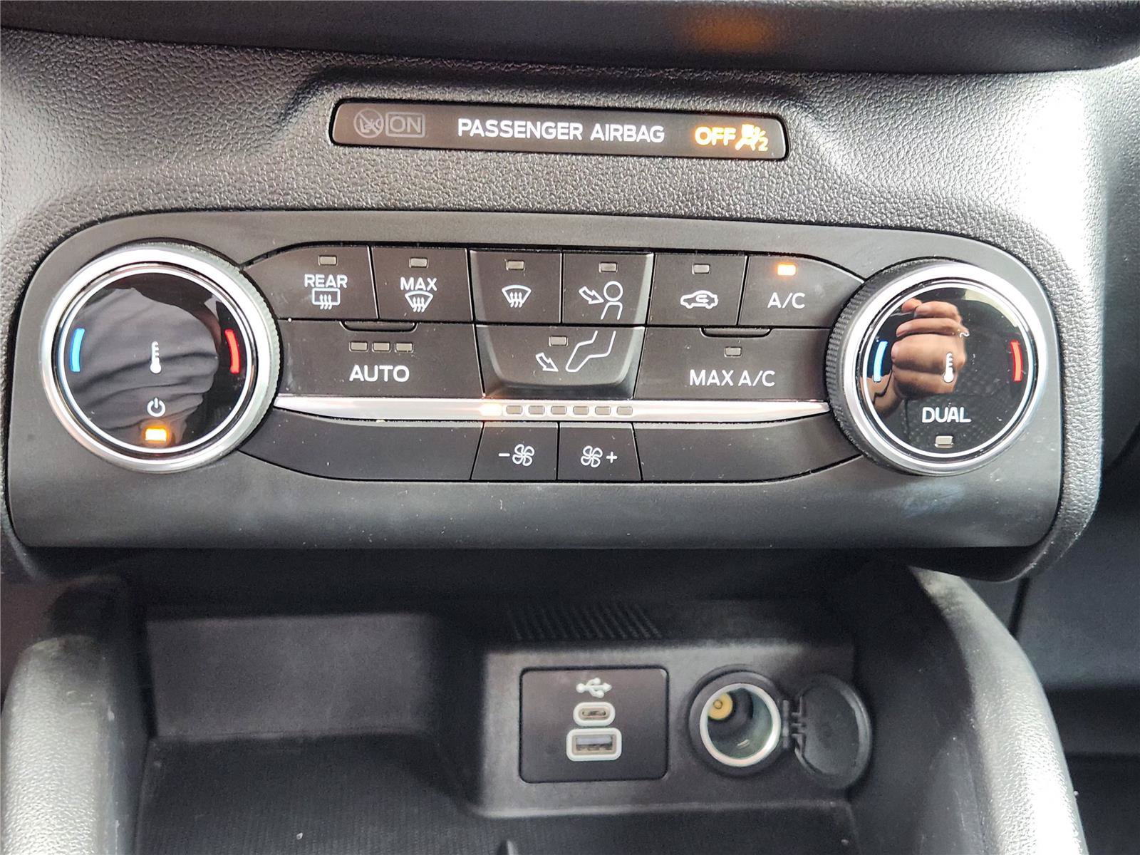 Used 2025 Ford Escape Active FWD image 27