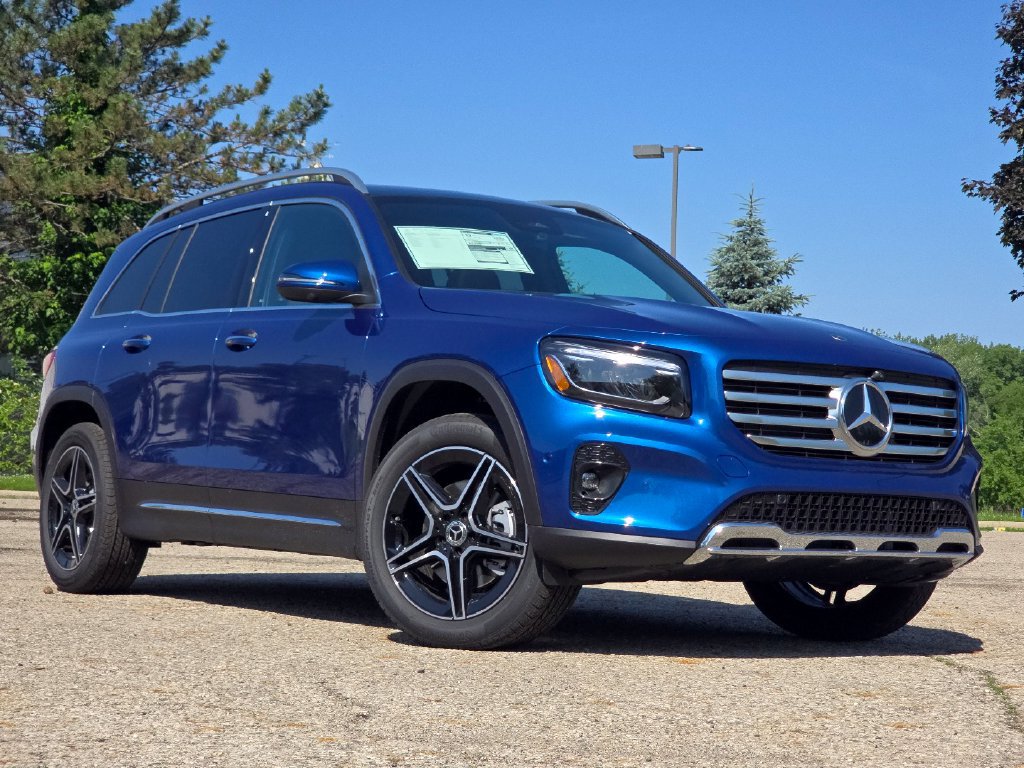 New 2026 Mercedes-Benz GLB 250 4MATIC