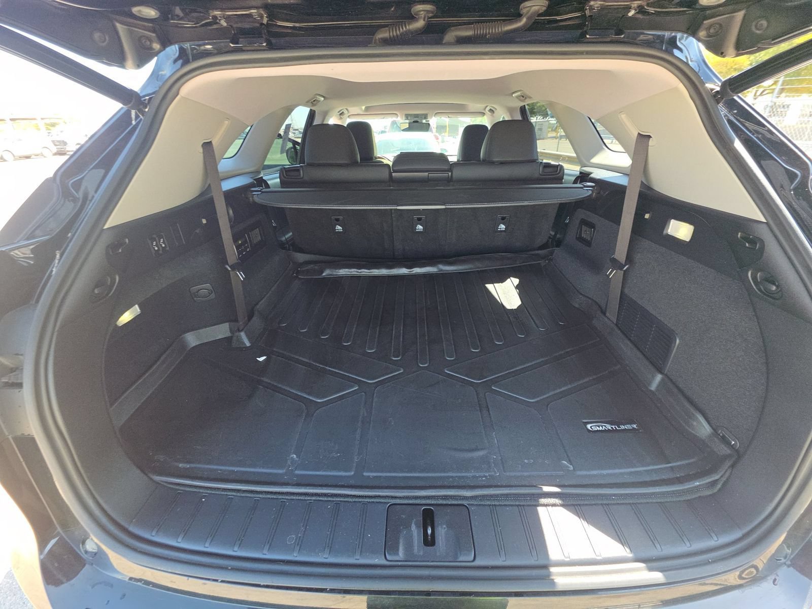 Used 2021 Lexus RX 350L FWD w/ Premium Package image 7