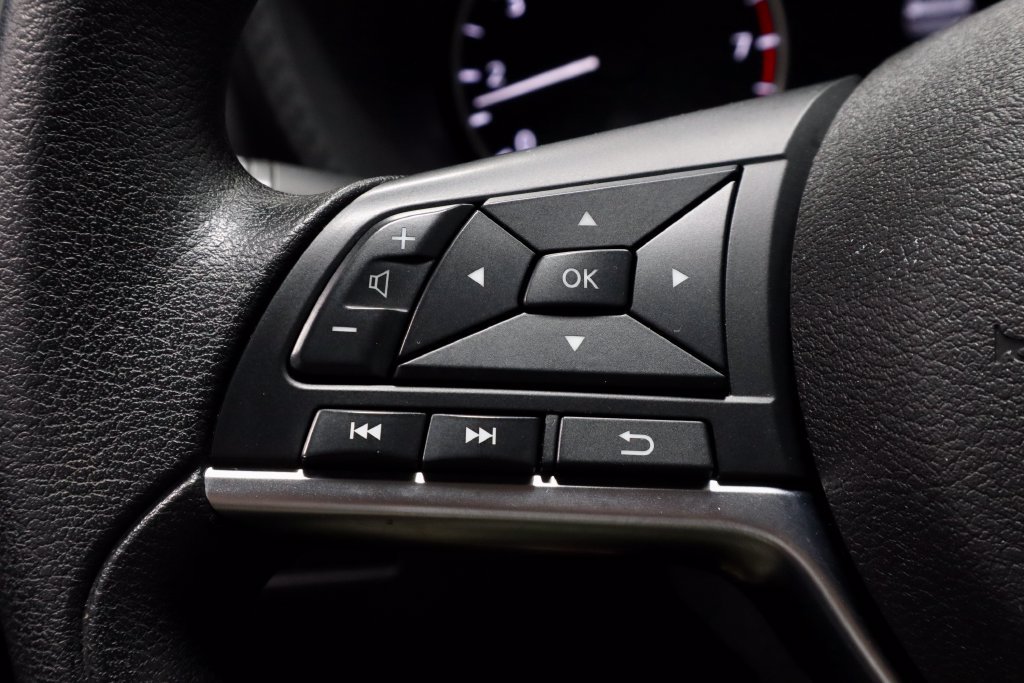 Certified 2024 Nissan Sentra SV FWD image 26