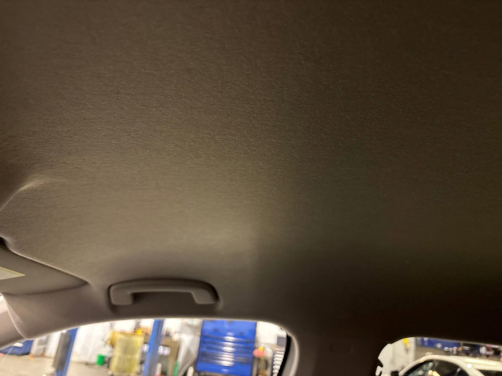 Used 2018 Volkswagen Tiguan SE image 21